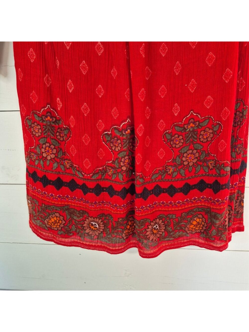 La Cera Boho Red Tunic top With Floral Border Print 3/4 Sleeves Size L - Picture 3 of 6